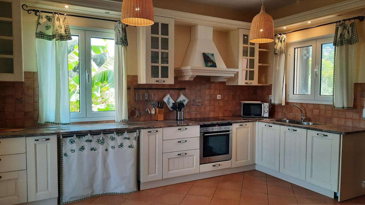 Alekos Beach Houses-Mitis Lépedha Екстериор снимка
